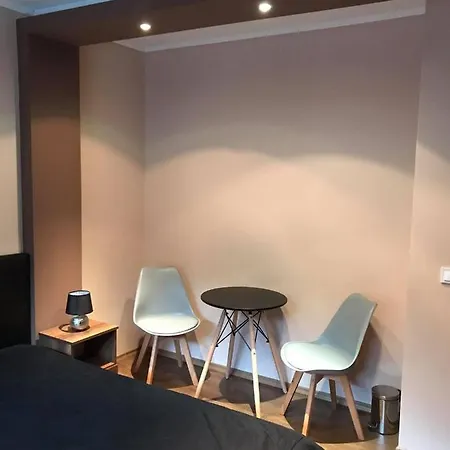 Viktoria Paradise 3* דבין