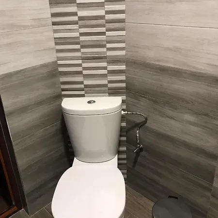 Viktoria Paradise דבין