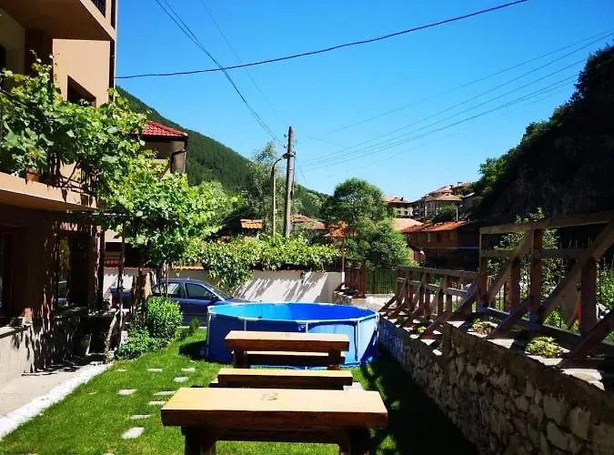 Viktoria Paradise بيت ضيافة